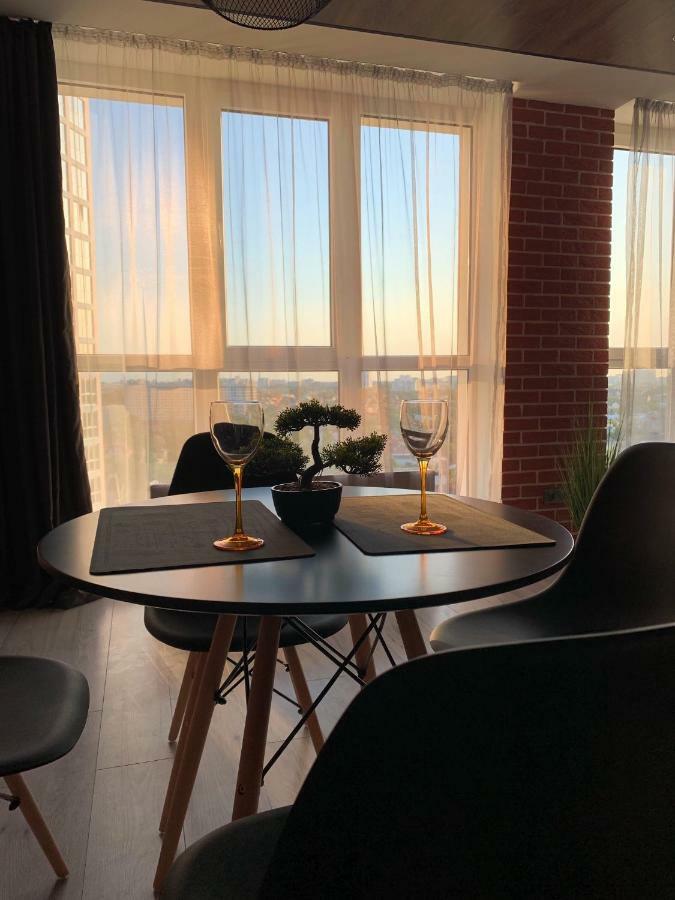 Room1402 Odessa Extérieur photo